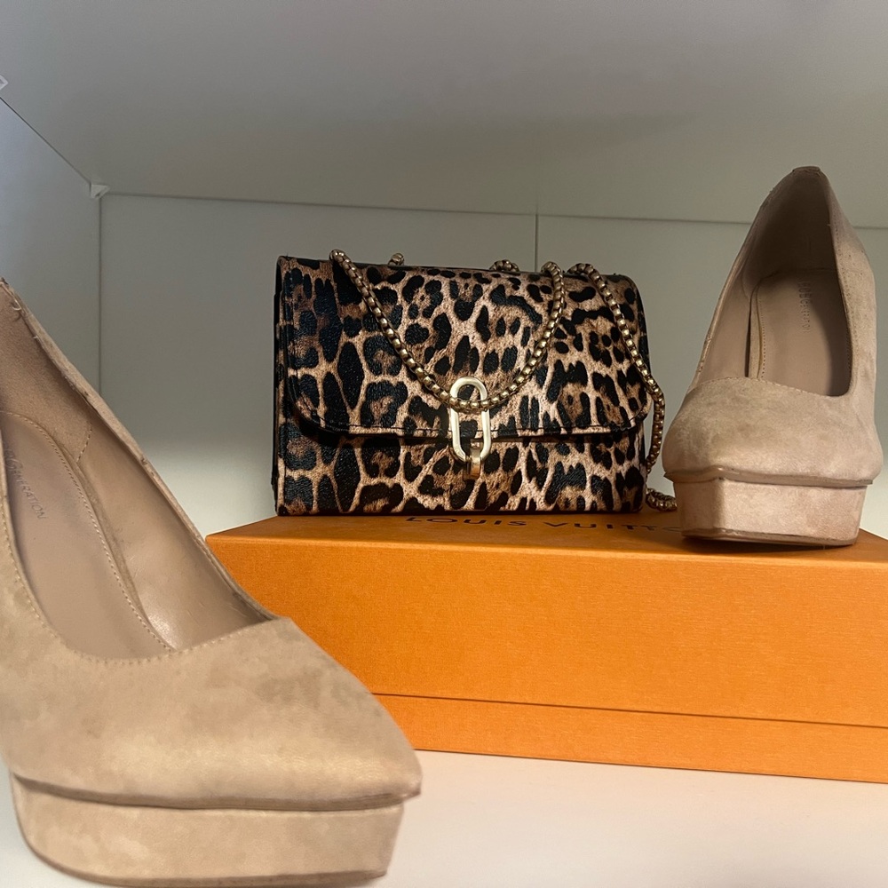 Bcbgeneration Beige Platform Heels - image 3